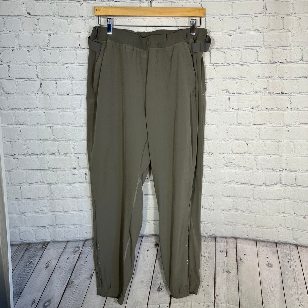 Lululemon Adaptive Swiftly High Rise Joggers Olive Green Size 14 Reflective